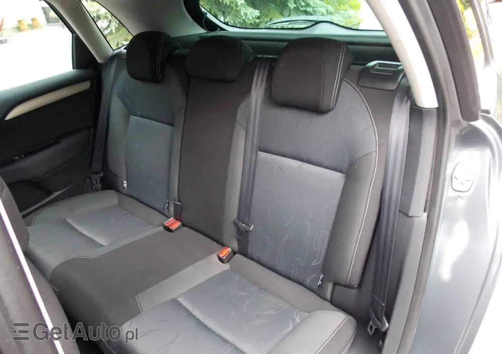 CITROËN C4 1.6 VTi Attraction