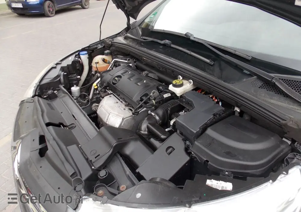 CITROËN C4 1.6 VTi Attraction