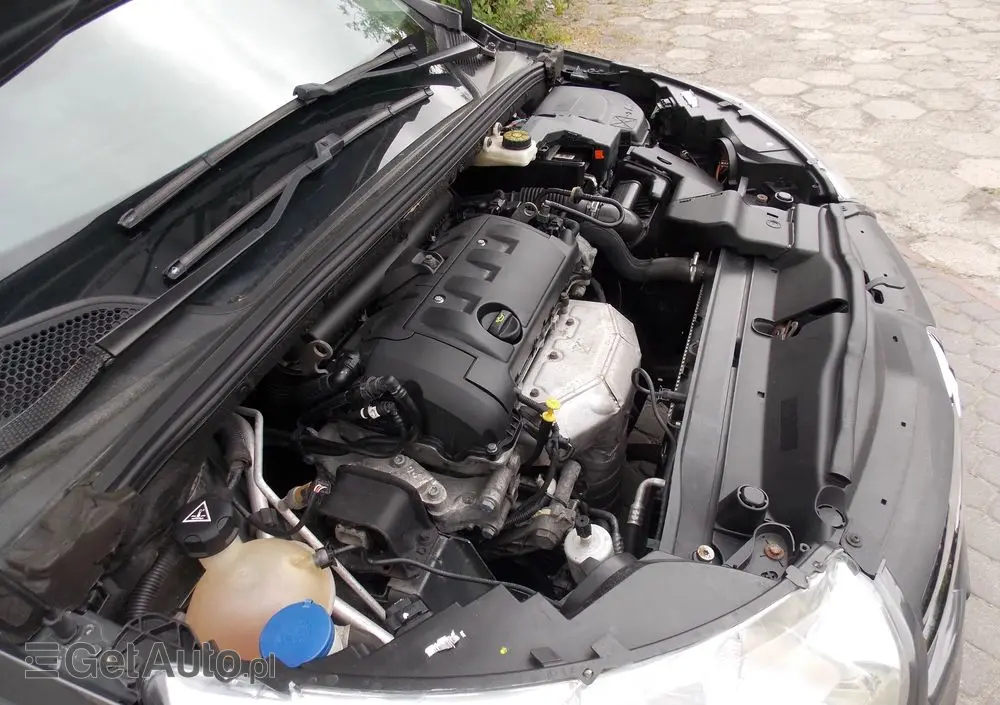 CITROËN C4 1.6 VTi Attraction