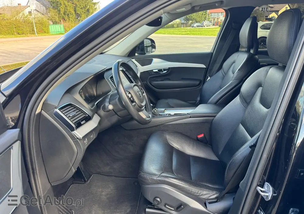 VOLVO XC 90 D5 AWD Geartronic Inscription
