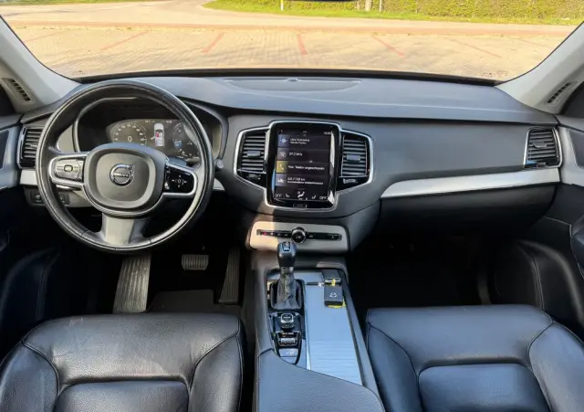 VOLVO XC 90 D5 AWD Geartronic Inscription
