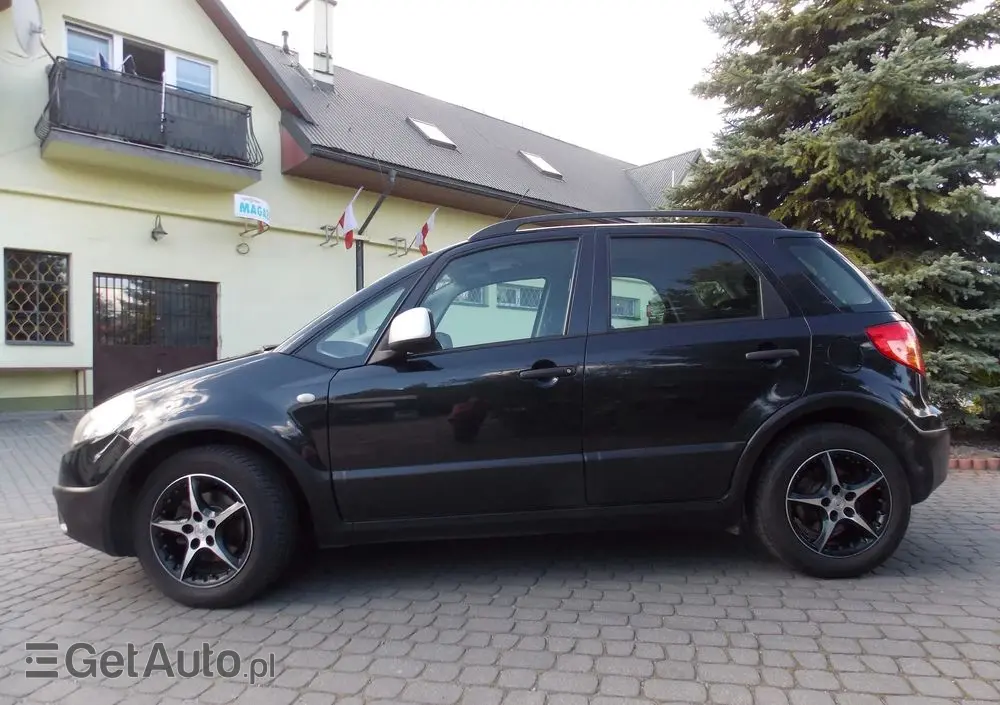 FIAT Sedici 1.6 16V 4x2 Easy