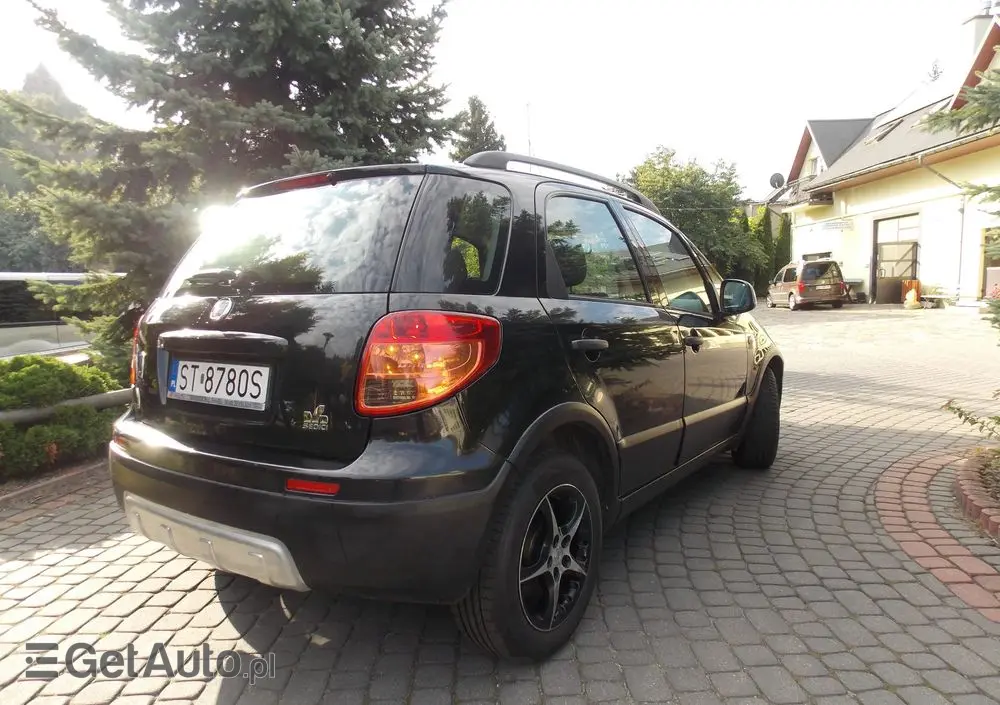 FIAT Sedici 1.6 16V 4x2 Easy