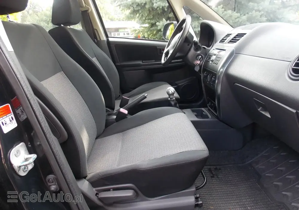 FIAT Sedici 1.6 16V 4x2 Easy