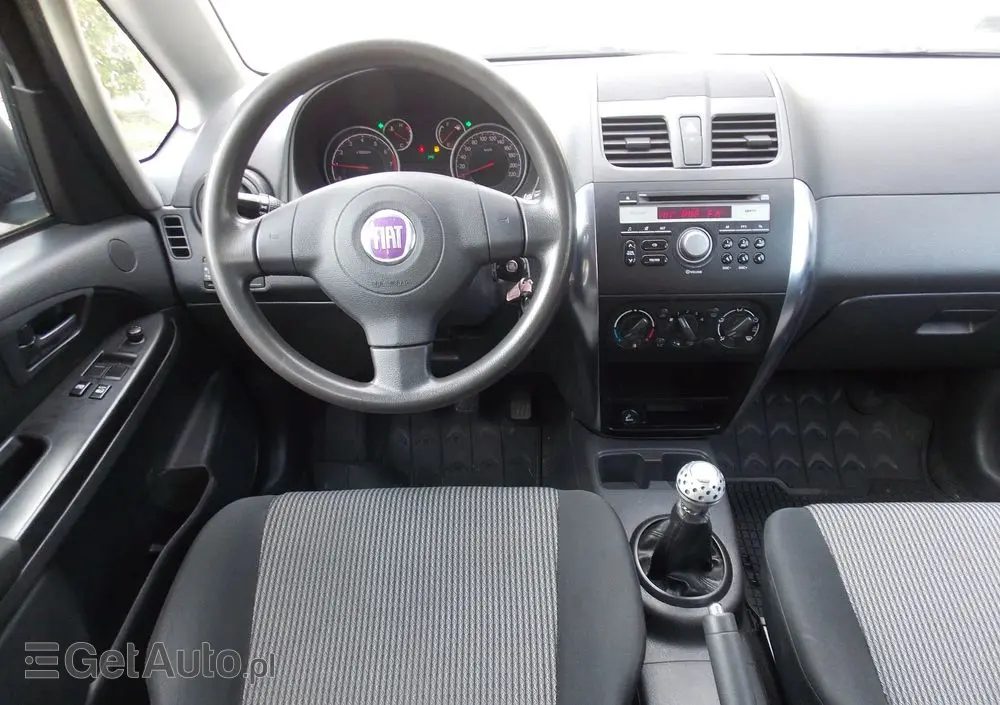 FIAT Sedici 1.6 16V 4x2 Easy