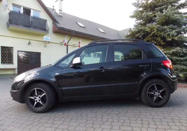 FIAT Sedici 1.6 16V 4x2 Easy