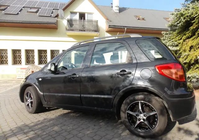 FIAT Sedici 1.6 16V 4x2 Easy