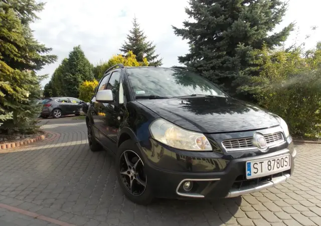 FIAT Sedici 1.6 16V 4x2 Easy