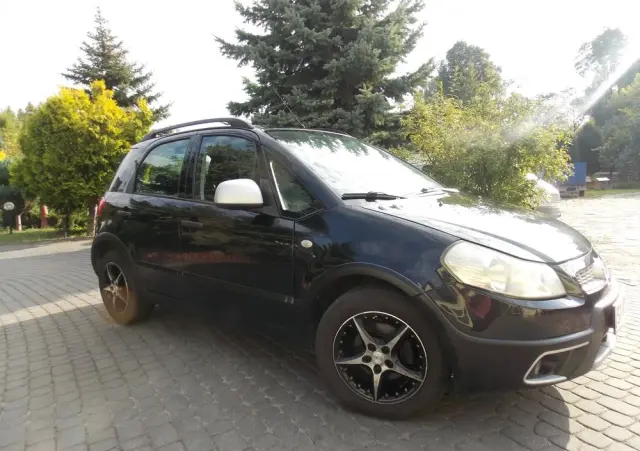 FIAT Sedici 1.6 16V 4x2 Easy