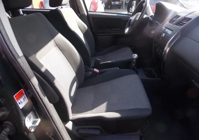 FIAT Sedici 1.6 16V 4x2 Easy