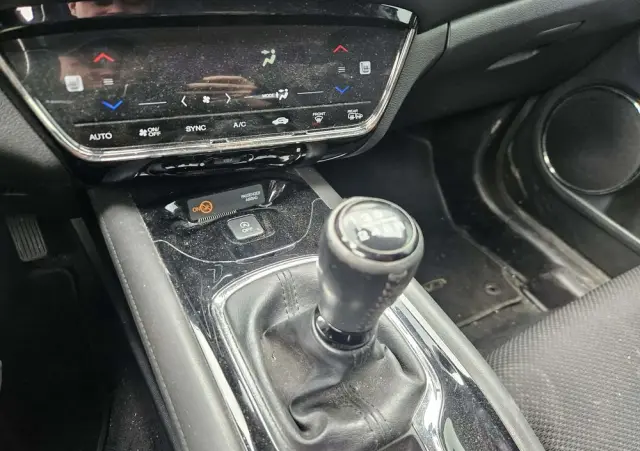 HONDA HR-V 1.6 i-DTEC Elegance