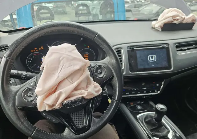 HONDA HR-V 1.6 i-DTEC Elegance
