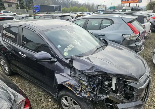 HONDA HR-V 1.6 i-DTEC Elegance