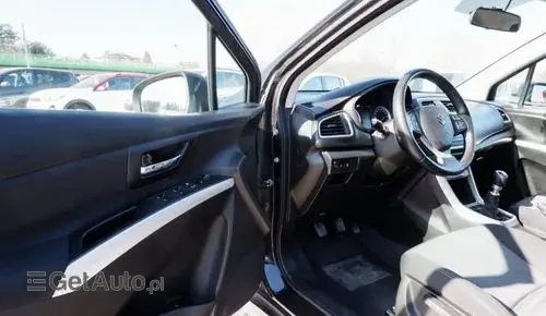 SUZUKI SX4 