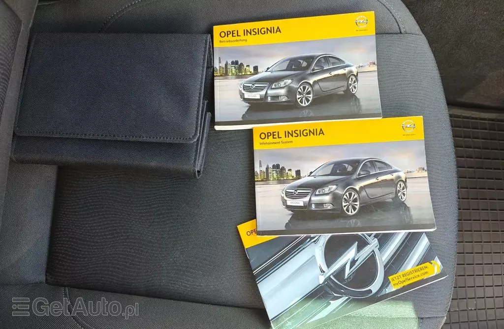OPEL Insignia 