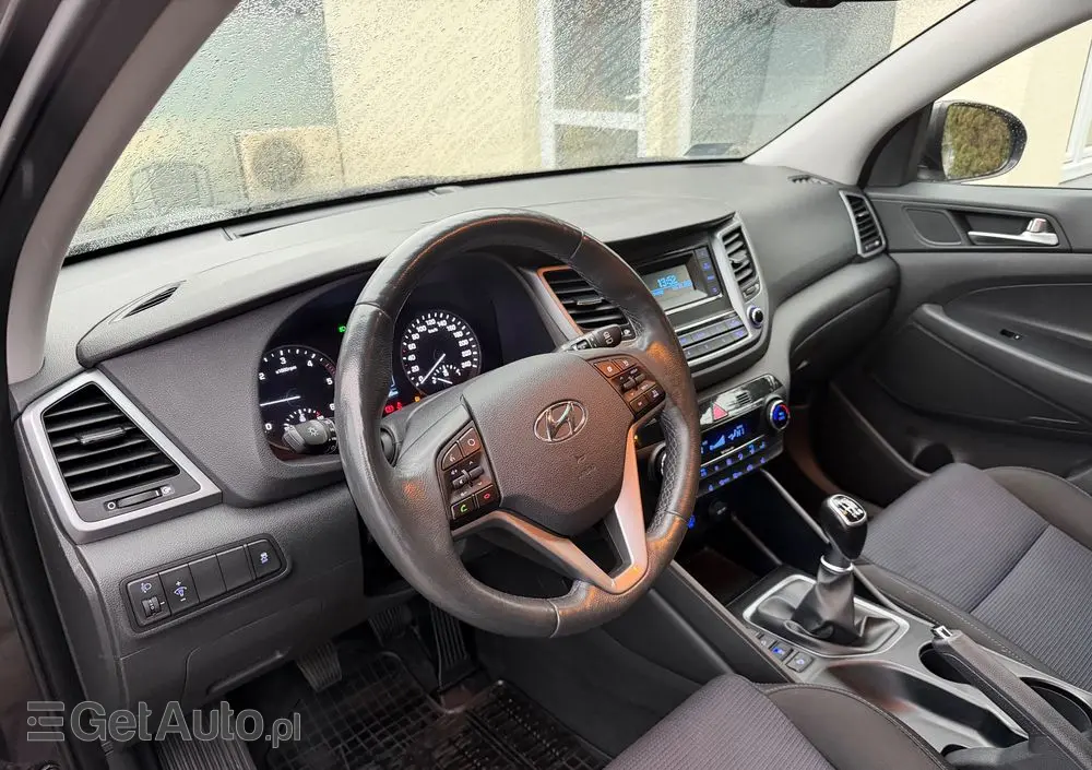 HYUNDAI Tucson 1.7 CRDI BlueDrive TourdePologne 2WD