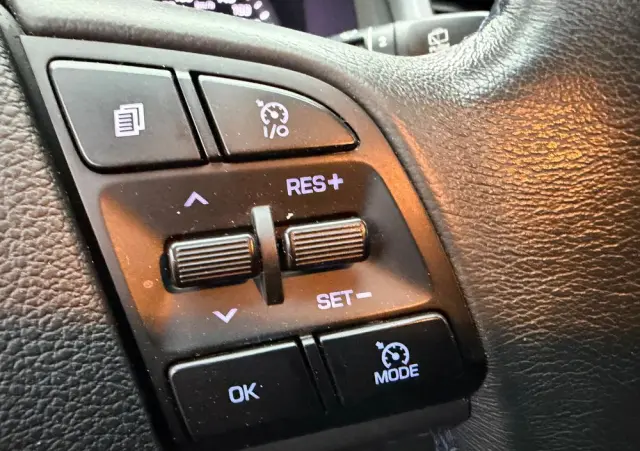 HYUNDAI Tucson 1.7 CRDI BlueDrive TourdePologne 2WD