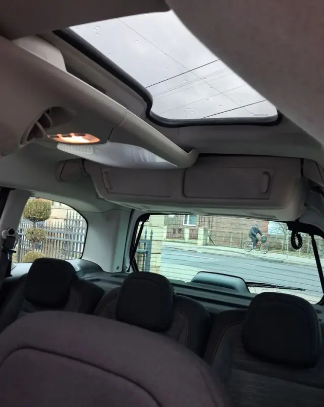 CITROËN Berlingo Multispace BlueHDi 100 SELECTION