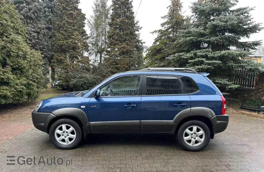 HYUNDAI Tucson 