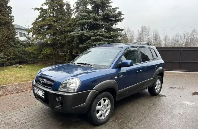 HYUNDAI Tucson 