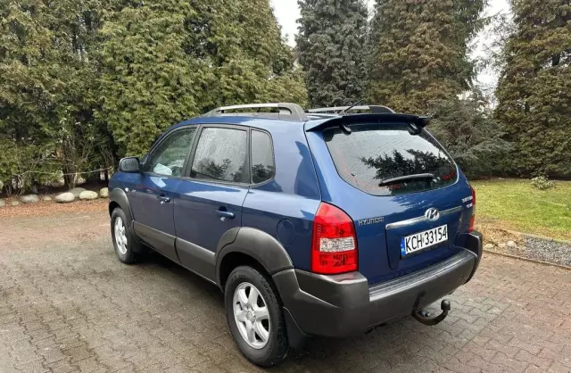HYUNDAI Tucson 