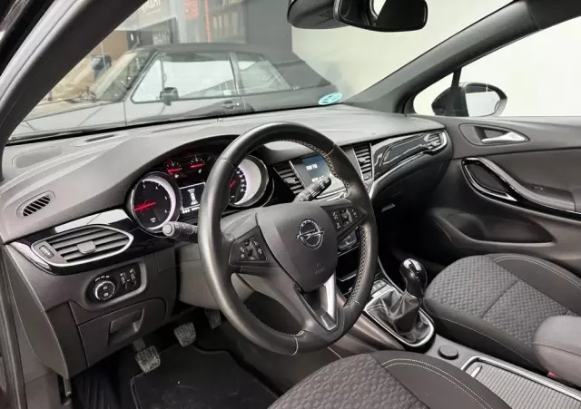 OPEL Astra 1.6 D (CDTI) Dynamic