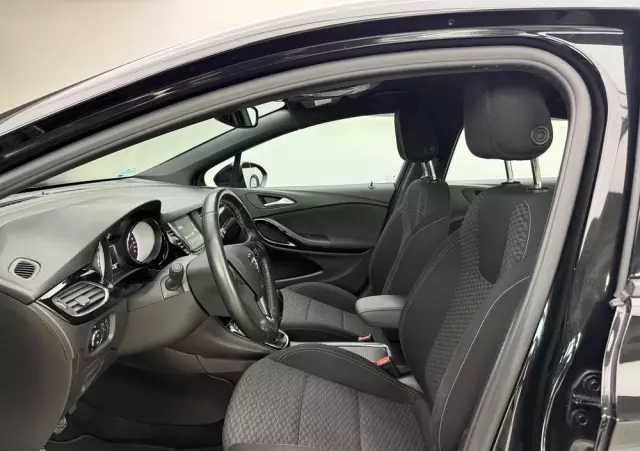 OPEL Astra 1.6 D (CDTI) Dynamic