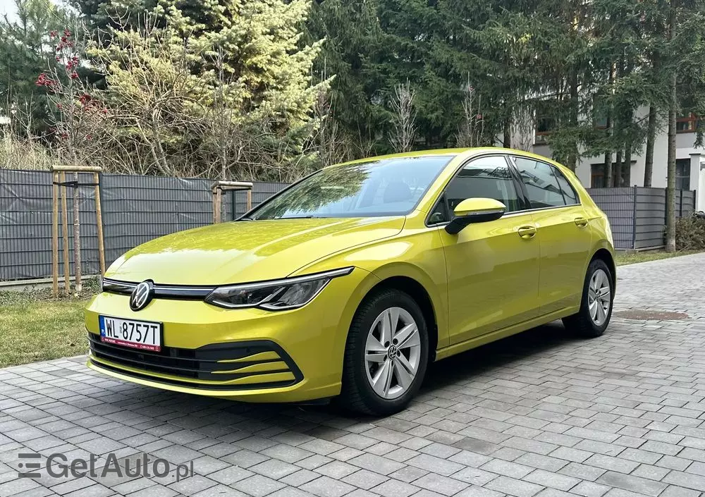 VOLKSWAGEN Golf VIII 1.0 TSI Life