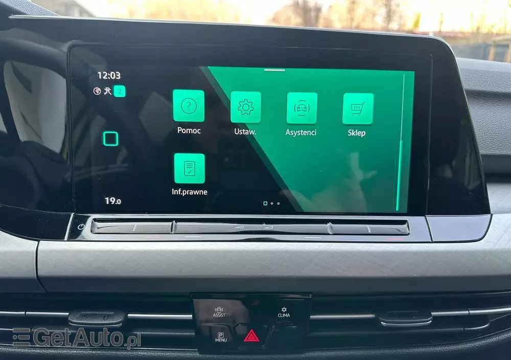 VOLKSWAGEN Golf VIII 1.0 TSI Life