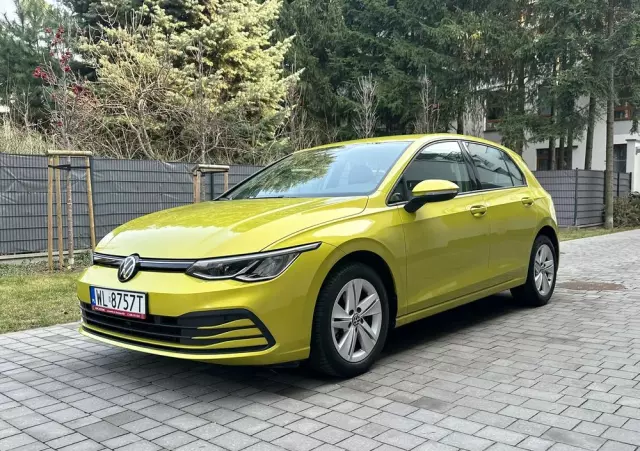 VOLKSWAGEN Golf VIII 1.0 TSI Life