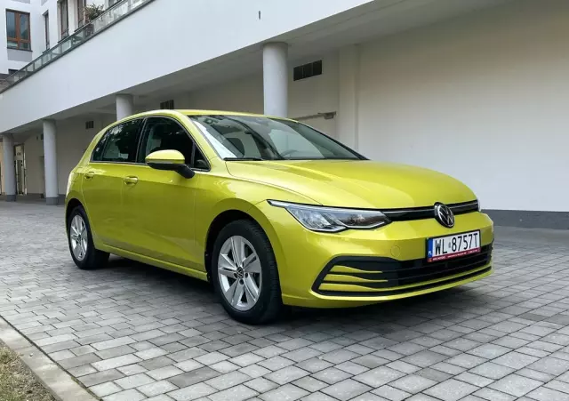 VOLKSWAGEN Golf VIII 1.0 TSI Life