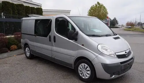 OPEL Vivaro 