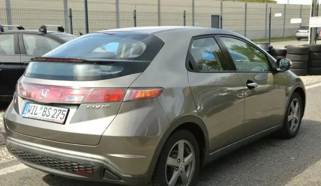 HONDA Civic 