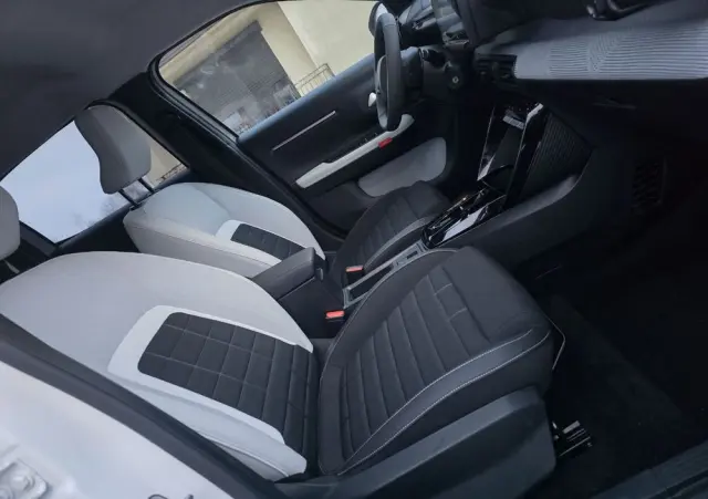 CITROËN C3 EV113 Comfort Range 44.8kWh Business