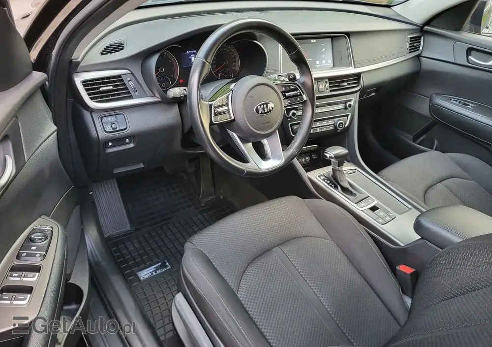 KIA Optima 1.6 T-GDI L DCT