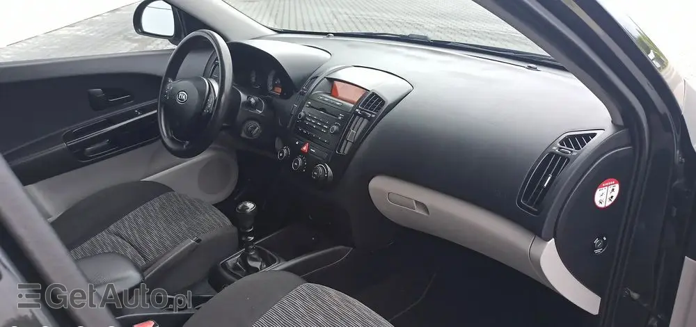 KIA Ceed 1.4 CVVT LX