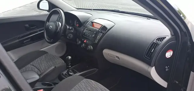 KIA Ceed 1.4 CVVT LX