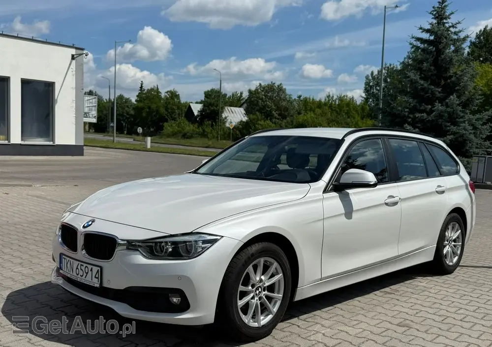 BMW Seria 3 318d M Sport Shadow