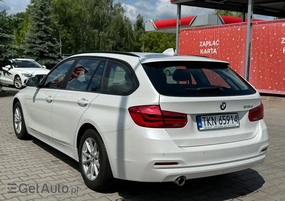 BMW Seria 3 318d M Sport Shadow