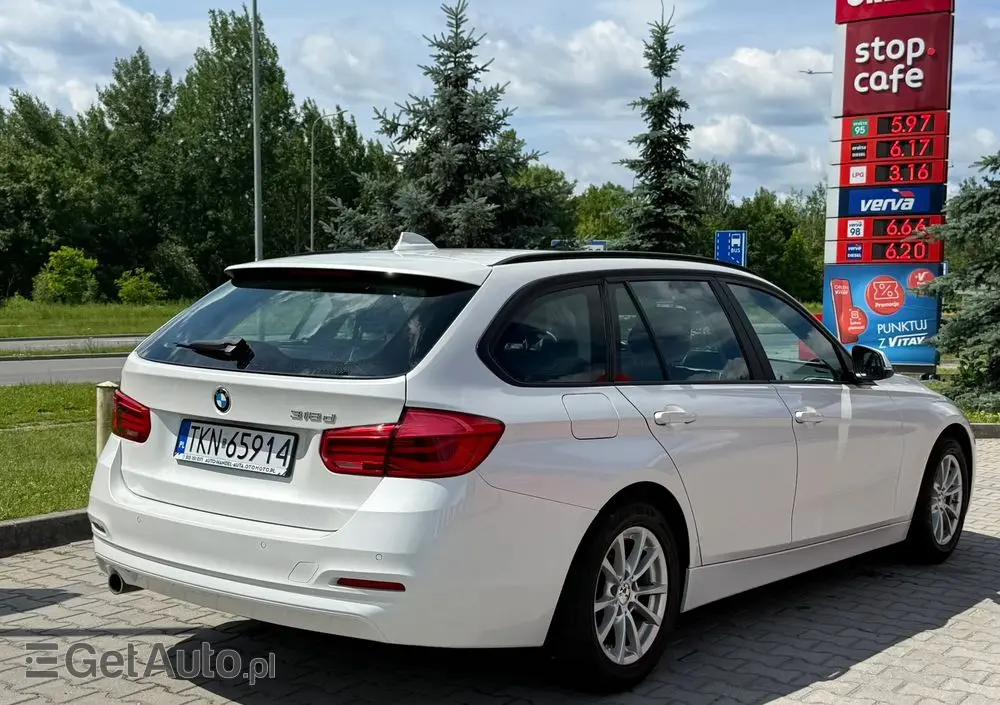 BMW Seria 3 318d M Sport Shadow