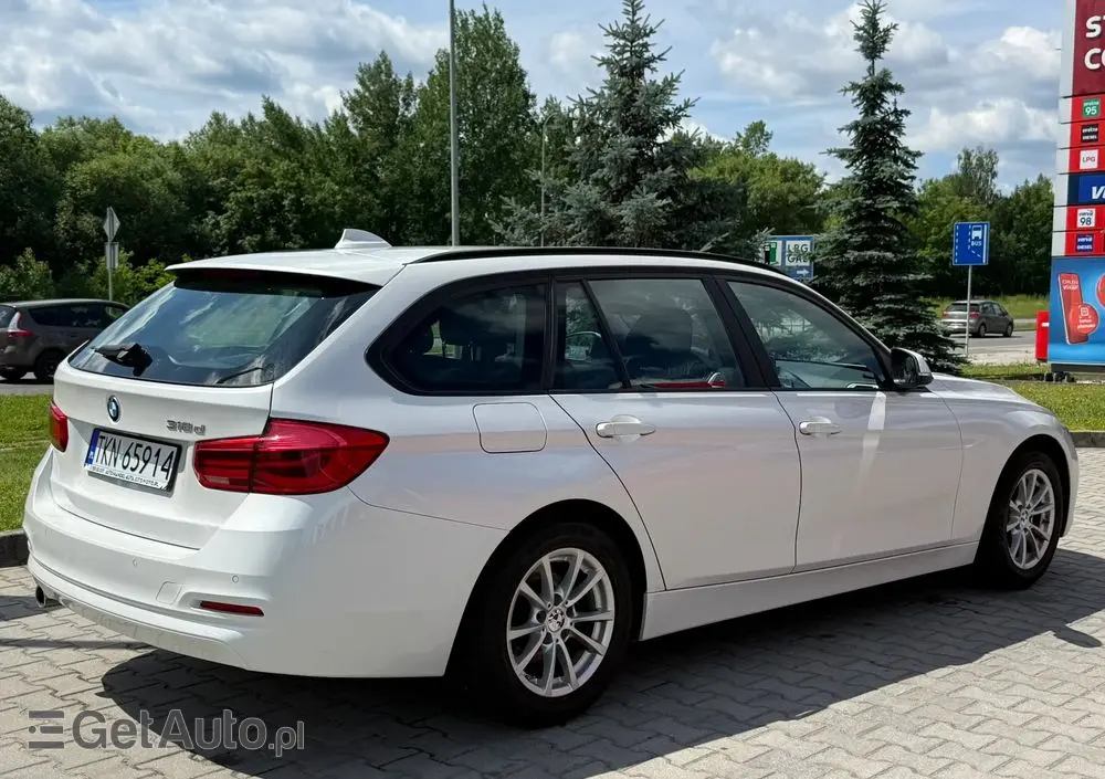 BMW Seria 3 318d M Sport Shadow
