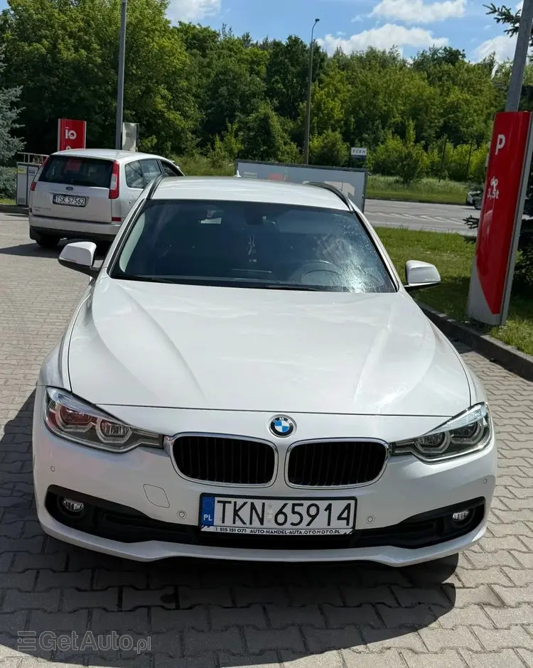BMW Seria 3 318d M Sport Shadow
