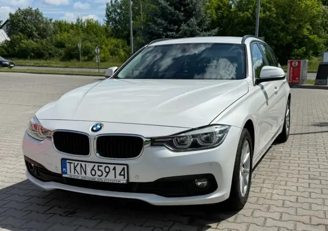 BMW Seria 3 318d M Sport Shadow