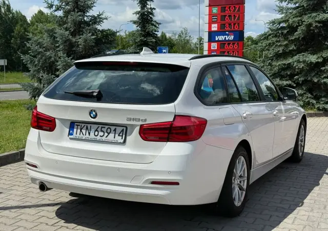 BMW Seria 3 318d M Sport Shadow