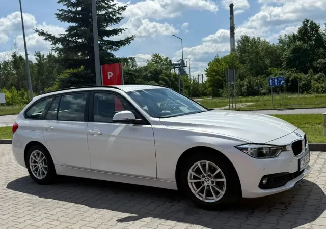 BMW Seria 3 318d M Sport Shadow