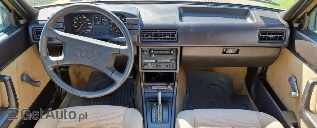 AUDI 80 
