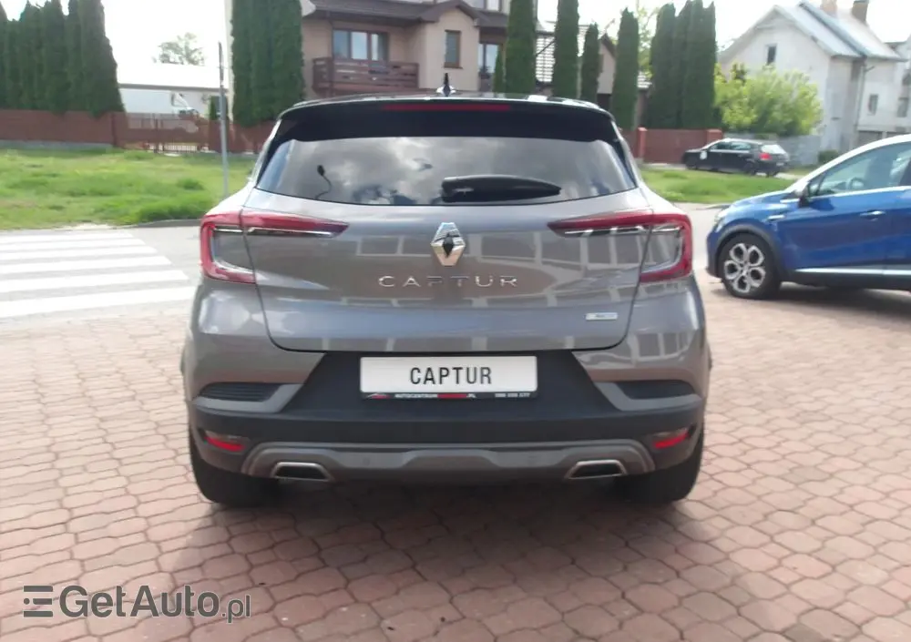 RENAULT Captur 1.3 TCe Intens EDC