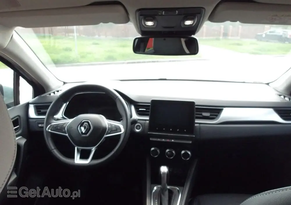 RENAULT Captur 1.3 TCe Intens EDC