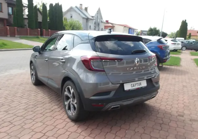 RENAULT Captur 1.3 TCe Intens EDC