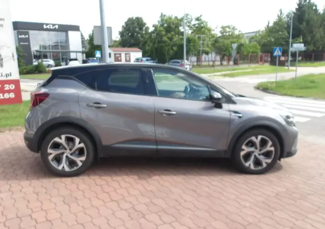 RENAULT Captur 1.3 TCe Intens EDC